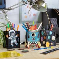 Astronaut Pen Holder
