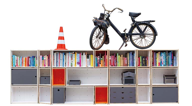 Großes Bücherregal aus Holz in Weiß | Regalsystem WERKBOX