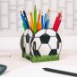 Preview: Stiftebox in Form eines Fußballs auf einem Schreibtisch