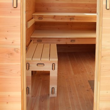 Saunahocker in der Sauna