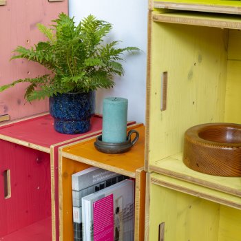 Preview: bunte Werkboxen als Regalbaustein System