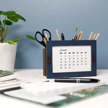 Stiftebox mit Kalender