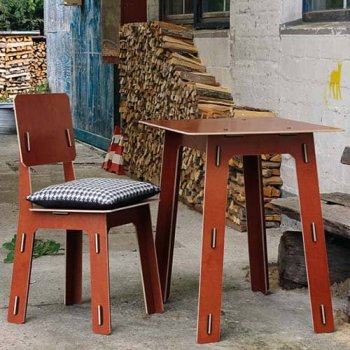 Kleiner Holztisch für den Balkon | WERKHAUS Onlineshop