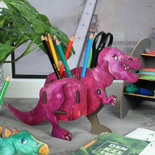 Stiftebox T-Rex auf dem Schreibtisch