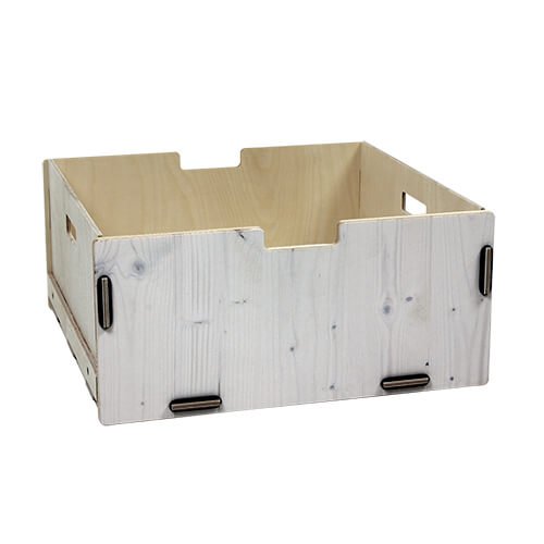 Weiße Schublade für den Kleiderschrank aus hellem Holz | WERKHAUS