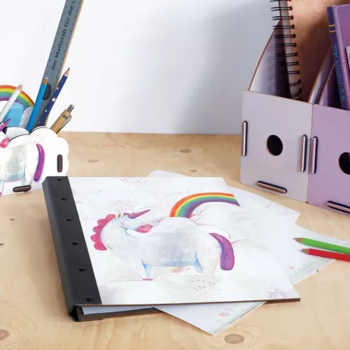 Mappe mit illustriertem Einhorn