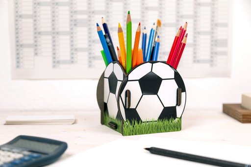 Nachhaltige Fu&szlig;ball-Produkte von WERKHAUS zur WM 2026
